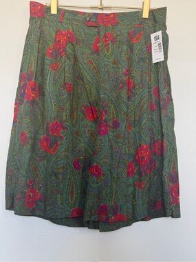 GAP Green Paisley Shorts with Red Floral Print